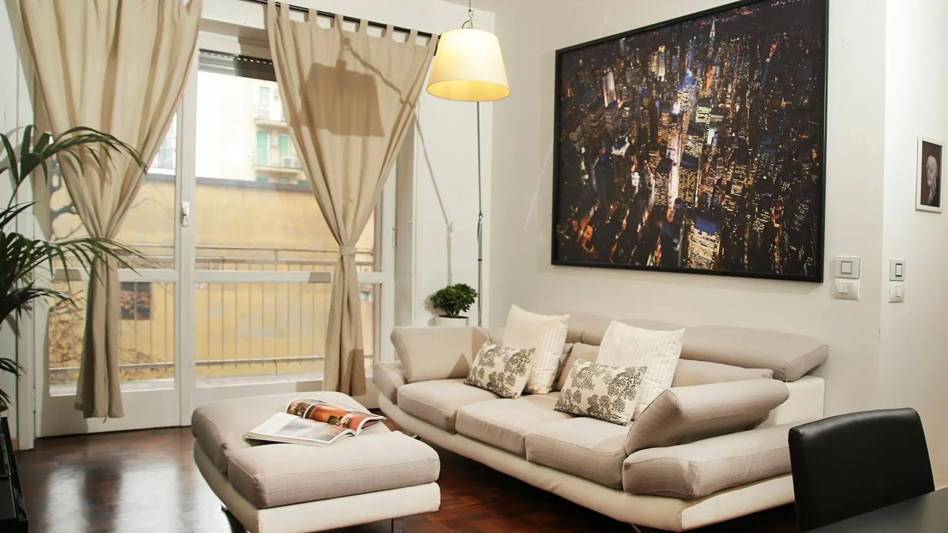 Taormina 36 - Ampio Trilocale Zona Isola E Niguarda Con Balcone! Apartment Milan Italy